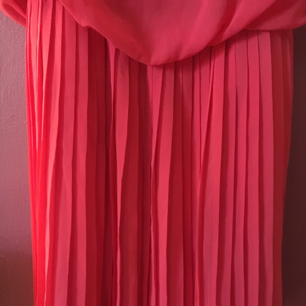 Coral Pleated Blouson Dress - Picture 5 of 8
